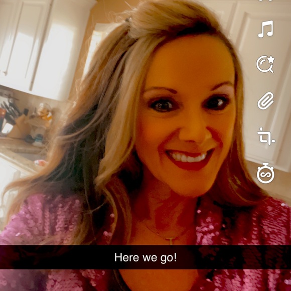 Meet your Posher, Tara - Picture 1 of 1